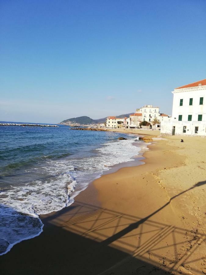 Casa Francesca E Rooms Santa Maria di Castellabate Eksteriør billede